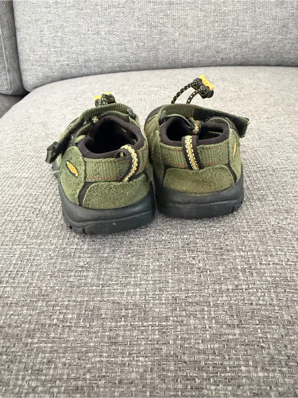 Toddler size 8 keen Newport sandals